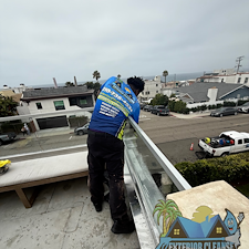 Professional-Pressure-Washing-Window-Cleaning-for-a-Coastal-Home-in-Manhattan-Beach-CA 2